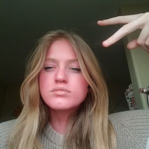 Meet your Posher, Izabelle